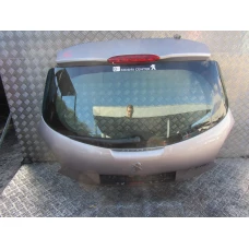 VRATA KOMPLET PRTLJAŽNA Peugeot 208 2013 1.2