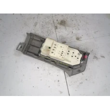 PREKIDAČ STAKLA Toyota Yaris 2011 1.0