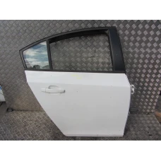 VRATA ZADNJA DESNA Chevrolet Cruze 2011 1.6 16V