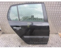 VRATA ZADNJA DESNA Volkswagen Golf 2004 V. 1.9 TDI