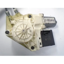 MEHANIZAM STAKLA ZADAJ LIJEVA Renault MEGANE III  2013 GRANDTOUR 1.2 16V 827210008r   827310185r