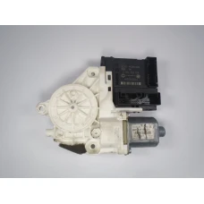 MEHANIZAM STAKLA PREDNJI DESNI Volkswagen Golf 2006 PLUS 1.9TDI 1k0959792g  1k0959702k