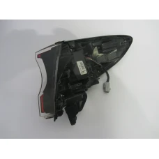 ŠTOP SVIJETLO LIJEVA Toyota C-HR 2020 1.8 CVT HIBRID 81560-f4031-00