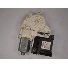 MEHANIZAM STAKLA PREDNJI DESNI Audi A3, S3 2003 1.9TDI 8p0959802a