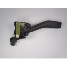 RUČICA POD VOLANOM Audi A3, S3 2003 1.9TDI 1k0953513
