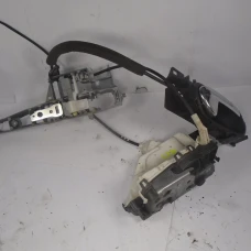 MEHANIZAM ZAKLJUČAVANJA PREDNJA DESNA Peugeot 5008 2014 2.0 HDI