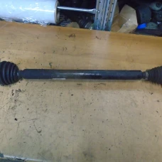 POLUOSOVINA PREDNJA DESNA Seat Leon 2006 1.9TDI 1k0407272gm