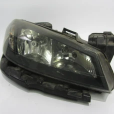 FAR DESNI Renault LAGUNA II 2006 2.0DCI GRANDTOUR 7701061671