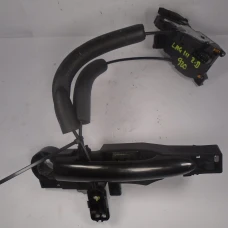 MEHANIZAM ZAKLJUČAVANJA ZADAJ DESNA Renault LAGUNA 2013 GRANDTOUR 2.0 DCI 825000003R