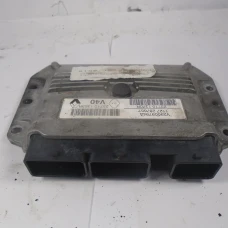 RAČUNALNIK MOTORA Renault SCENIC 2011 III. 1.6 16V 237101353r