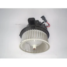 VENTILATOR KABINE Volkswagen Polo 2020 1.0TSI aut. 2q1819021