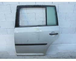 VRATA ZADNJA DESNA Volkswagen Touran 2006 1.9TDI
