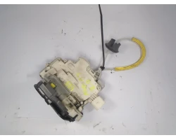 MEHANIZAM ZAKLJUČAVANJA ZADAJ DESNA Audi A4, S4 2006 2.0TDI aut. 8e0839016aa