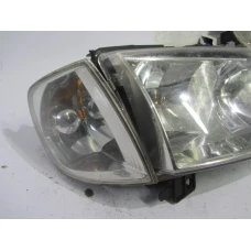 FAR DESNI Volkswagen Polo 2000 1.0