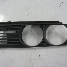 UKRASNA MASKA BMW 3 1988 316