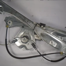 MEHANIZAM STAKLA PREDNJI DESNI Renault CLIO III 2012 1.2 16V 8200291147