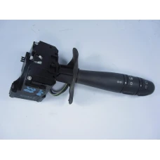 RUČICA POD VOLANOM Renault CLIO 2002 1.4 16V