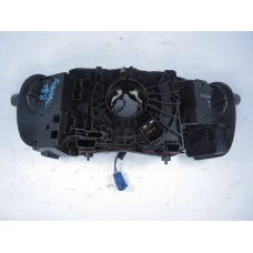 RUČICA POD VOLANOM Renault SCENIC 2005 1.6 8200206522