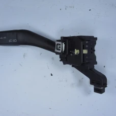 RUČICA POD VOLANOM Škoda Octavia 2007 COMBI 1.9 TDI