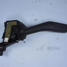 RUČICA POD VOLANOM Škoda Octavia 2007 COMBI 1.9 TDI