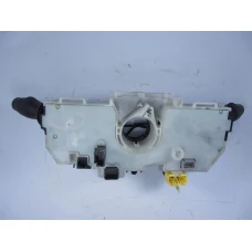 RUČICA POD VOLANOM Renault SCENIC 2010 III. 1.5DCI 255670019r