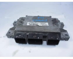 RAČUNALNIK MOTORA Renault TWINGO 2007 1.2 16V 8200774747
