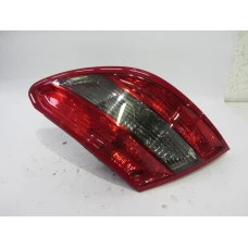 ŠTOP SVIJETLO DESNA Mercedes-Benz C-Klasse 2010 180 CGI A2048203064