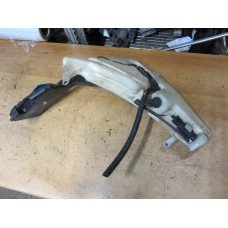 POSUDA ZA PRANJE STAKLA Audi A5, S5 2011 2.0TDI QUATTRO 8T0 955 453 C