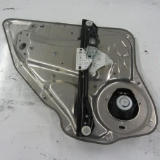 MEHANIZAM STAKLA ZADNJA DESNA Mercedes-Benz C-Klasse 2010 180 CGI a2047600834