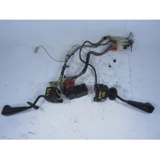 RUČICA POD VOLANOM BMW 3 1988 316
