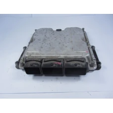 RAČUNALNIK MOTORA Renault LAGUNA 2002 1.9 8200153946