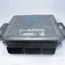 RAČUNALNIK MOTORA Renault LAGUNA 2002 1.9 8200153946