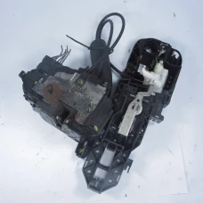 MEHANIZAM ZAKLJUČAVANJA ZADAJ DESNA Renault MEGANE III  2011 1.5 DCI