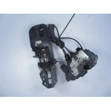 MEHANIZAM ZAKLJUČAVANJA PREDNJA DESNA Renault MEGANE III  2011 1.5 DCI