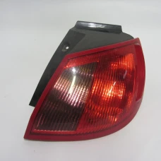ŠTOP SVIJETLO DESNA Mitsubishi Colt 2009 1.3 8331A080