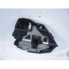 MEHANIZAM ZAKLJUČAVANJA ZADAJ DESNA BMW 1 2008 116i