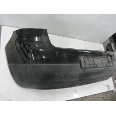 BRANIK ZADNJI Volkswagen Golf 2005 V. 1.6 FSI