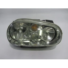 FAR DESNI Volkswagen Golf 2002 1.9 TDI 1j1941018k