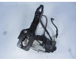 MEHANIZAM ZAKLJUČAVANJA PREDNJA DESNA Kia Cee'd 2010 1.6 D SW