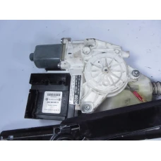 MEHANIZAM STAKLA PREDNJI DESNI Audi A3, S3 2003 1.9TDI 8p0959802a