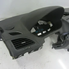 ARMATURA Renault MEGANE III  2011 1.5 DCI 681000021R