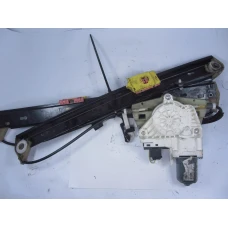 MEHANIZAM STAKLA PREDNJI DESNI Audi A6, S6 2005 2.7TDI AVANT