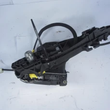 MEHANIZAM ZAKLJUČAVANJA PREDNJA LIJEVA Opel Astra 2016 1.6 CDTI 13594358