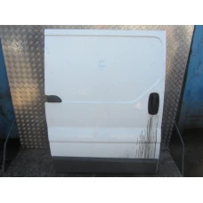 VRATA ZADNJA DESNA Renault TRAFIC 2009 2.0 DCI