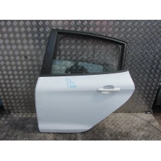 VRATA ZADNJA LIJEVA Peugeot 208 2013 1.6 HDI 16V VRATA ZADNJA LIJEVA Peugeot 208 2013 1.6 HDI 16V