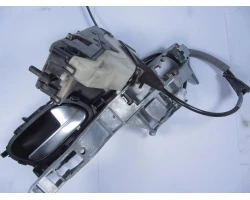 MEHANIZAM ZAKLJUČAVANJA PREDNJA DESNA Peugeot 208 2013 1.6 HDI 16V