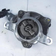 VAKUMSKA PUMPA Renault MASTER II 2007 2.5 DCI 8200640105