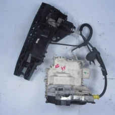 MEHANIZAM ZAKLJUČAVANJA ZADAJ DESNA Audi A4, S4 2009  8k0839016c