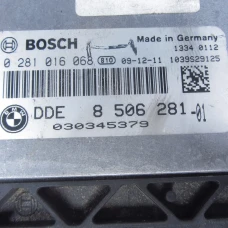 RAČUNALNIK MOTORA BMW 1  116d e81 8506281