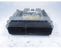 RAČUNALNIK MOTORA Audi A4, S4  a4 8k 1.8tfsi 8k1907115d